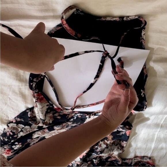 TOBI | Falling into Floral | Black | Size XS - Picture 6 of 11